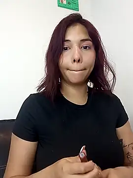 LucyMartelli online show from 8, 2, 2025