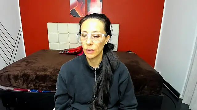 Snapshot of Abrillee1 chatting on 19, 12, 2024 Abrillee1 online show from 19, 12, 2024