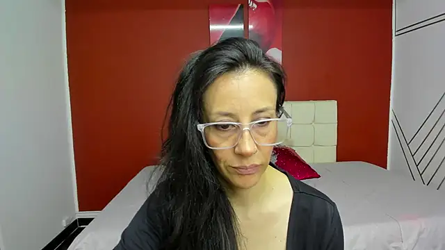 Snapshot of Abrillee1 chatting on 5, 3, 2025 Abrillee1 online show from 5, 3, 2025