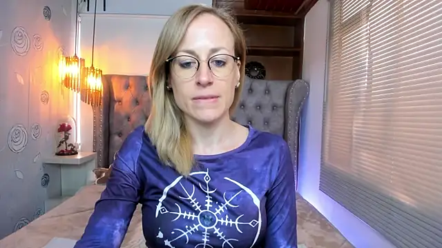 Snapshot of SammySanders chatting on 4, 1, 2025 SammySanders online show from 4, 1, 2025