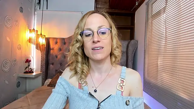 Snapshot of SammySanders chatting on 25, 1, 2025 SammySanders online show from 25, 1, 2025