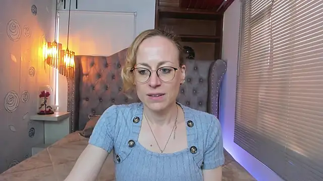 Snapshot of SammySanders chatting on 22, 2, 2025 SammySanders online show from 22, 2, 2025