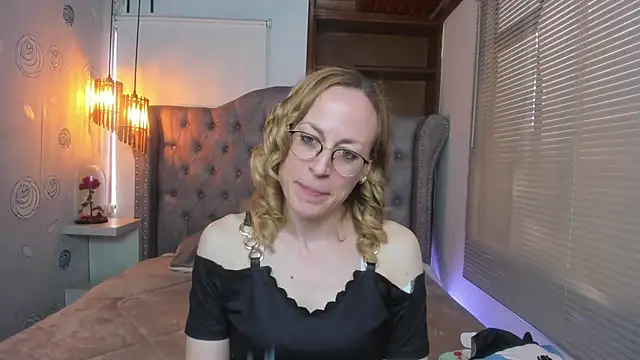 Snapshot of SammySanders chatting on 20, 3, 2025 SammySanders online show from 20, 3, 2025