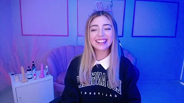 channel blonde a online show from 13, 12, 2024