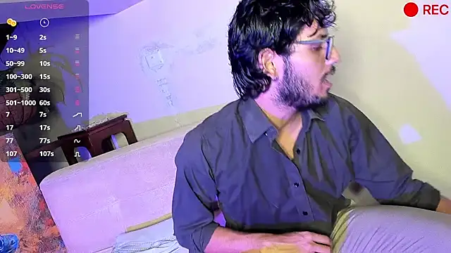 Nicholasrodrii online show from 13, 12, 2024