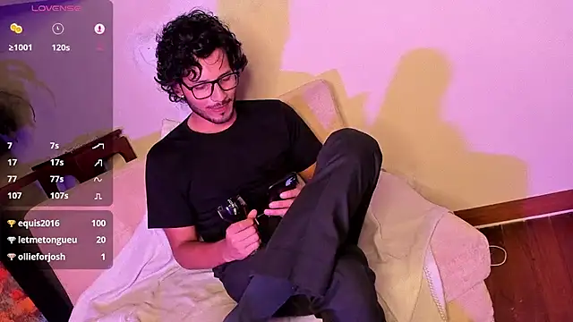 Nicholasrodrii online show from 19, 12, 2024