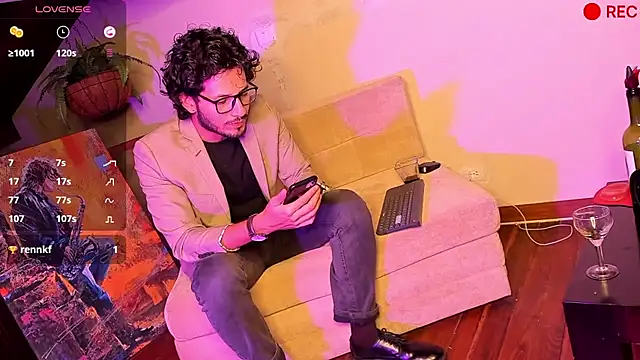 Nicholasrodrii online show from 29, 12, 2024