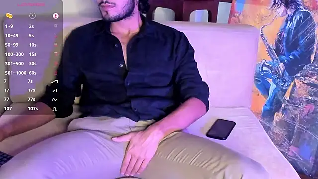 Nicholasrodrii online show from 14, 1, 2025