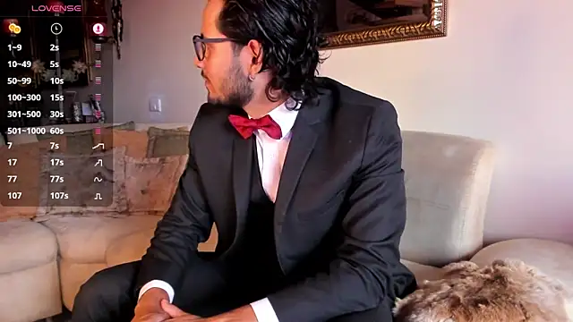 Nicholasrodrii online show from 18, 1, 2025