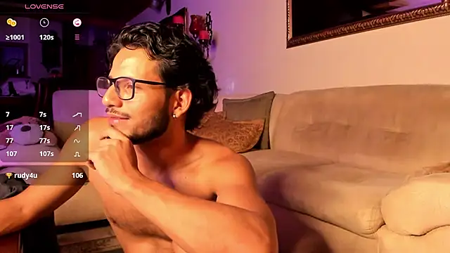 Nicholasrodrii online show from 31, 1, 2025