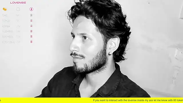 Nicholasrodrii online show from 20, 2, 2025