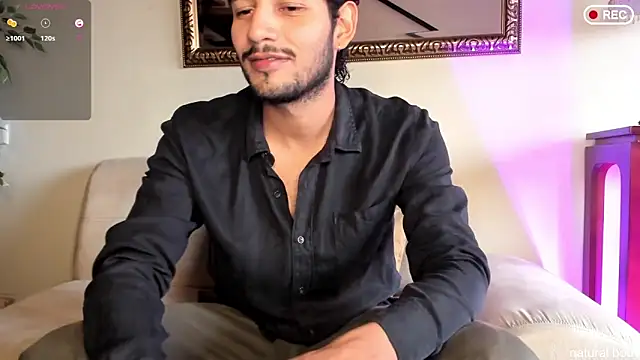 Nicholasrodrii online show from 27, 11, 2025