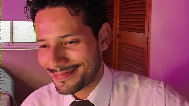 Nicholasrodrii online show from 16, 2, 2026