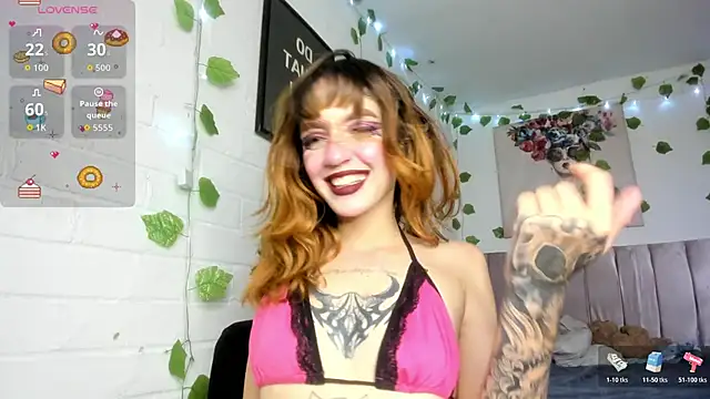 Snapshot of katt__black__ chatting on 28, 11, 2025 katt black online show from 28, 11, 2025