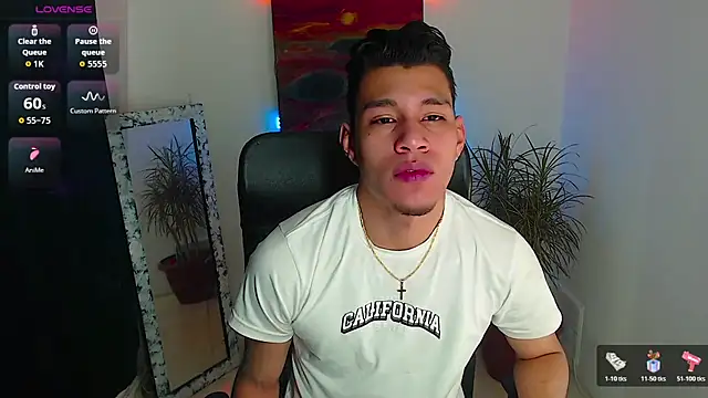 Snapshot of dirtyboy_23 chatting on 25, 11, 2025 dirtyboy 23 online show from 25, 11, 2025