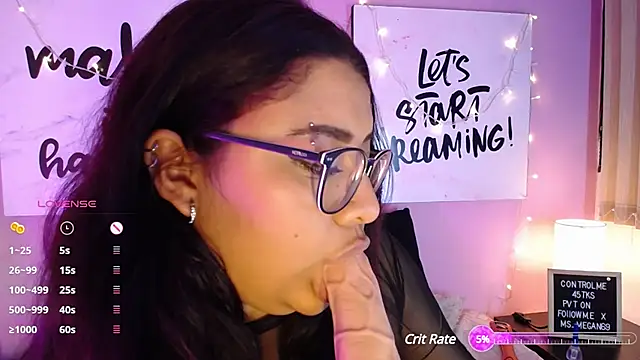 Snapshot of MeghanBurn chatting on 1, 3, 2025 MeghanBurn online show from 1, 3, 2025