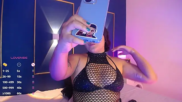 Snapshot of MeghanBurn chatting on 14, 3, 2025 MeghanBurn online show from 14, 3, 2025