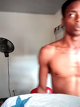 Snapshot of BeetledFlouter12 chatting on 22, 12, 2025 BeetledFlouter12 online show from 22, 12, 2025