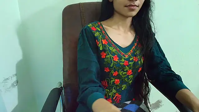 Snapshot of Srabontii chatting on 25, 2, 2025 Srabontii online show from 25, 2, 2025