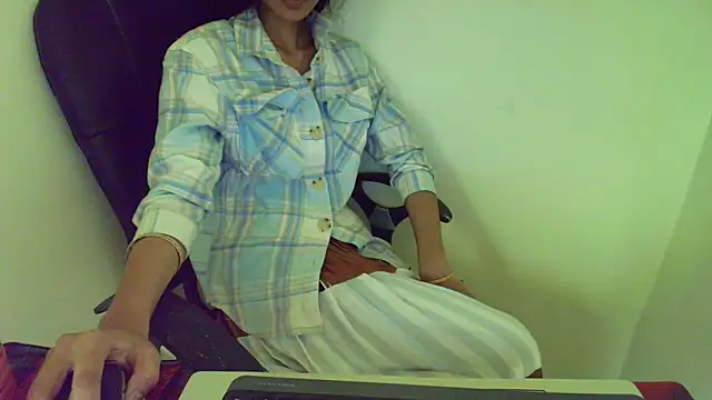 Srabontii online show from 28, 3, 2026