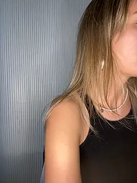 Milla  one online show from 17, 9, 2025