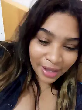 Snapshot of ambarlennoix chatting on 16, 1, 2025 ambarlennoix online show from 16, 1, 2025