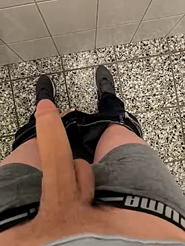 Snapshot of geilehecke1 chatting on 21, 3, 2025 geilehecke1 online show from 21, 3, 2025