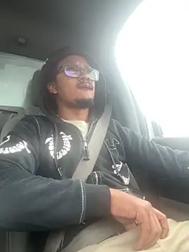 Snapshot of demonpt3 chatting on 29, 10, 2025 demonpt3 online show from 29, 10, 2025