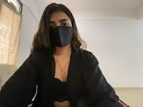 MaYaa  11 online show from 3, 12, 2024