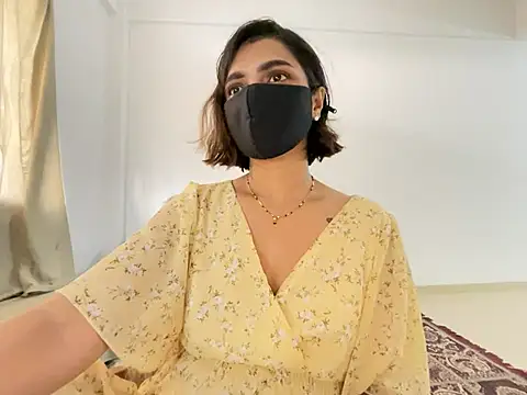 MaYaa  11 online show from 20, 1, 2025