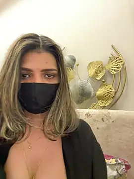 MaYaa  11 online show from 6, 1, 2026