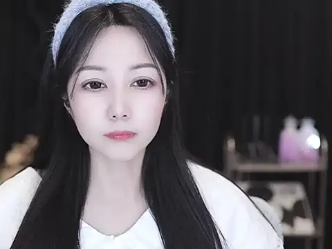 Snapshot of Nuyoah-77 chatting on 23, 2, 2026 Nuyoah-77 online show from 23, 2, 2026