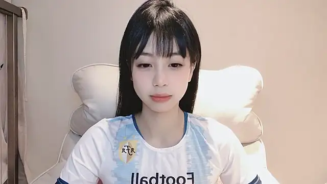 Snapshot of -Hottie chatting on 13, 12, 2024 -Hottie online show from 13, 12, 2024