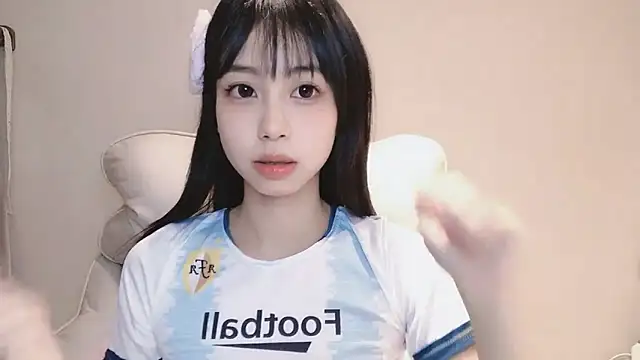 Snapshot of -Hottie chatting on 13, 12, 2024 -Hottie online show from 13, 12, 2024