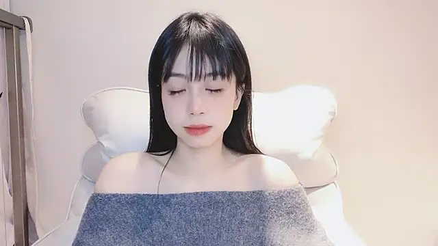 Snapshot of -Hottie chatting on 15, 12, 2024 -Hottie online show from 15, 12, 2024