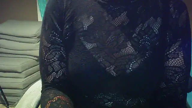 Snapshot of Raptor82 chatting on 5, 10, 2025 Raptor82 online show from 5, 10, 2025