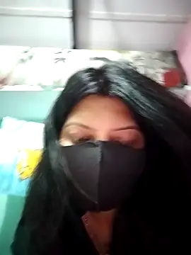 Snapshot of Hotty-Divya chatting on 20, 4, 2026 Hotty-Divya online show from 20, 4, 2026