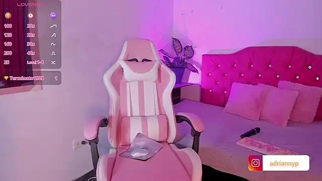 adriannyp 1 online show from 12, 12, 2024