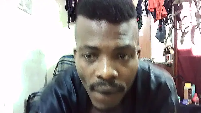 yezz3011 online show from 21, 12, 2025