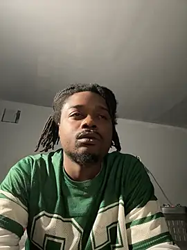 SluttyLyfe4L online show from 18, 3, 2026