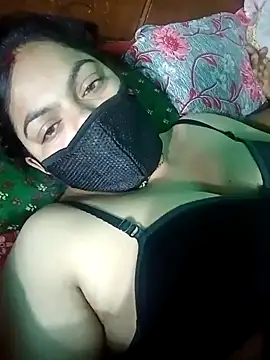 Snapshot of Lustyful_Couple chatting on 24, 1, 2025 Lustyful Couple online show from 24, 1, 2025