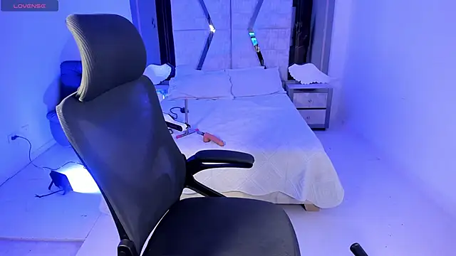 EmySilver online show from 9, 2, 2025