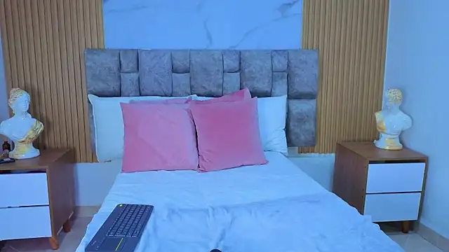 Snapshot of Khalifa_fletcher chatting on 10, 11, 2025 Khalifa fletcher online show from 10, 11, 2025