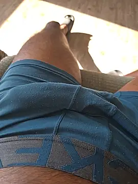 Snapshot of Keshuloveyou chatting on 3, 3, 2025 Keshuloveyou online show from 3, 3, 2025