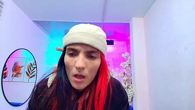 Snapshot of Dafne_huges chatting on 13, 9, 2025 Dafne huges online show from 13, 9, 2025