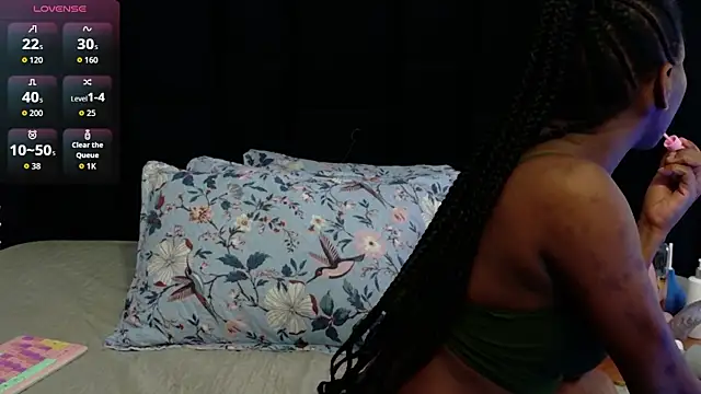 petitelittleebony online show from 27, 5, 2026