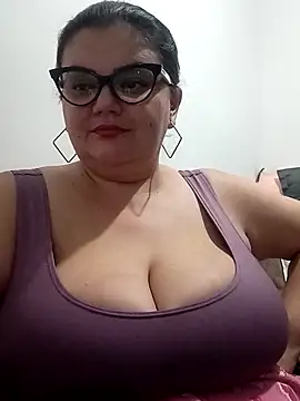 Madisonpalacio online show from 22, 10, 2025