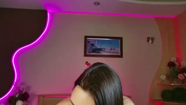 Alisha Shy online show from 4, 3, 2025