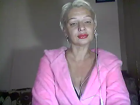 Snapshot of MaryJane441 chatting on 16, 10, 2025 MaryJane441 online show from 16, 10, 2025