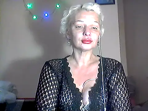 Snapshot of MaryJane441 chatting on 22, 12, 2025 MaryJane441 online show from 22, 12, 2025